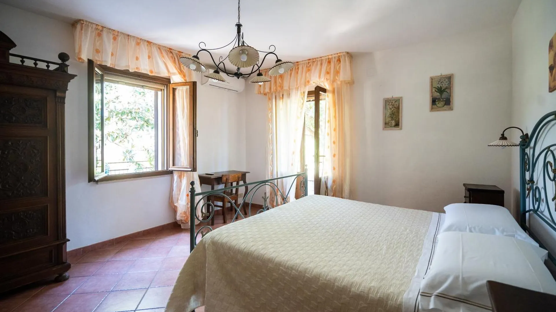 Agriturismo Podere Ristella Montemassi 0*,